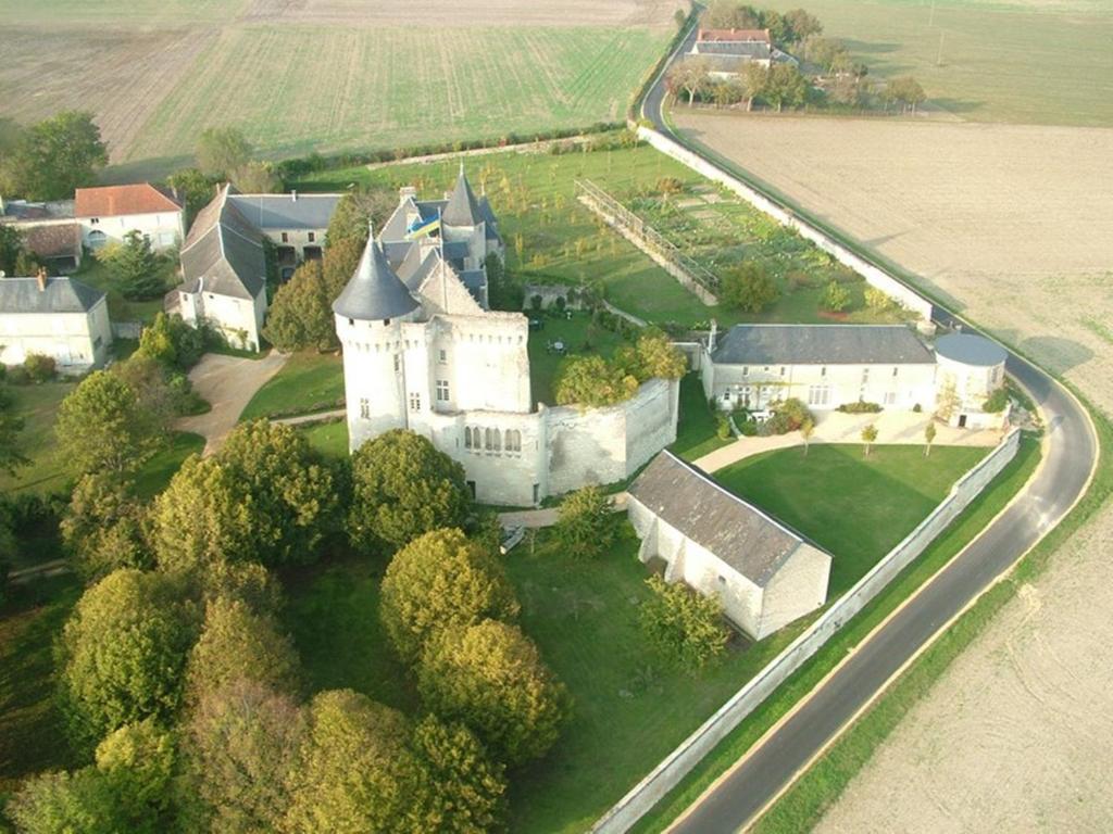 Chambres D'Hotes Chateau De La Motte Usseau  Eksteriør bilde