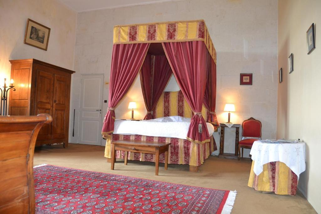 Chambres D'Hotes Chateau De La Motte Usseau  Rom bilde